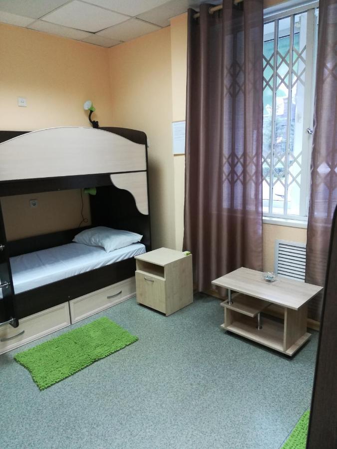 Dachny Hostel На Метро "Заельцовская" 노보시비르스크 외부 사진