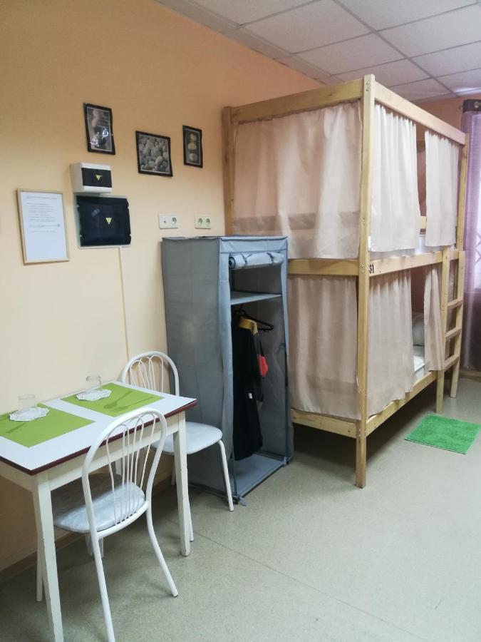 Dachny Hostel На Метро "Заельцовская" 노보시비르스크 외부 사진